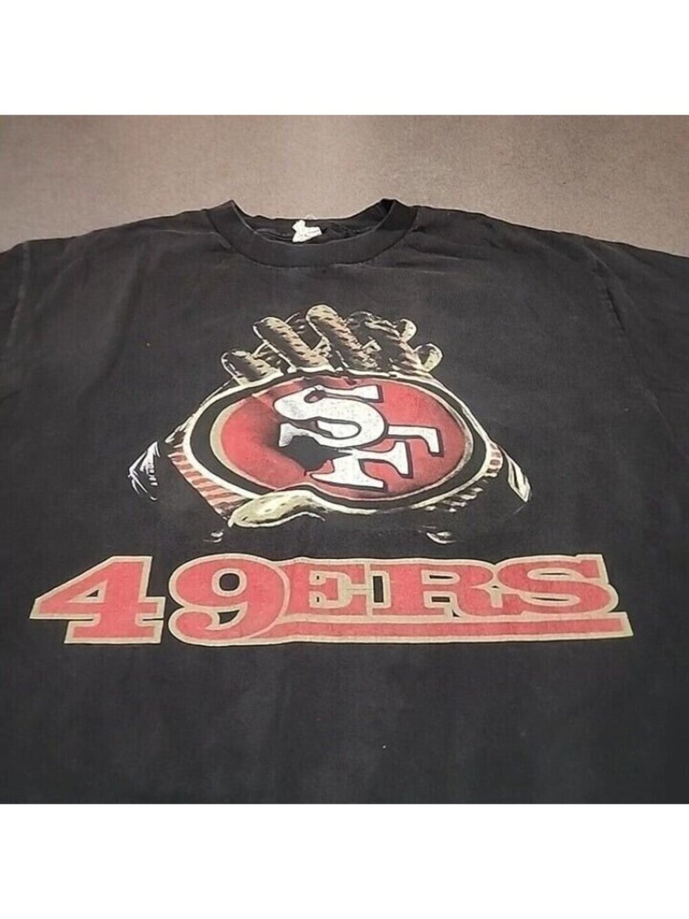 Vintage San Francisco 49'rs #52 Patrick Willis men's large T-shirt